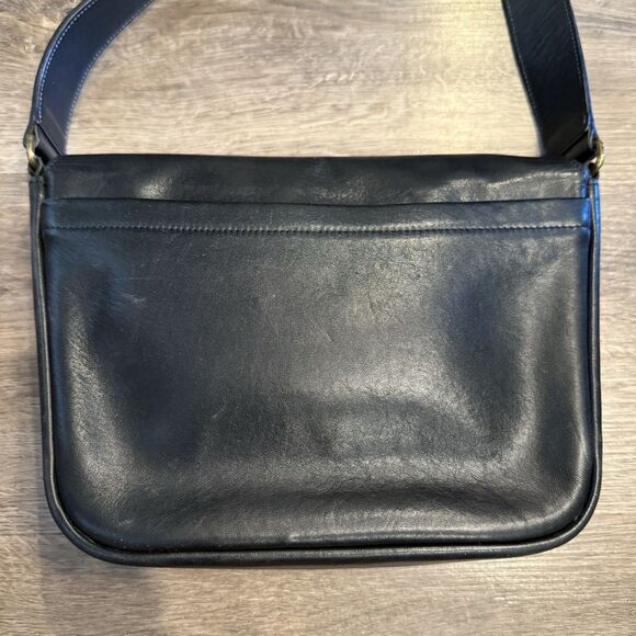 Vintage Coach 4125 Bistro Shoulder Bag Black Leather - Picture 5 of 15